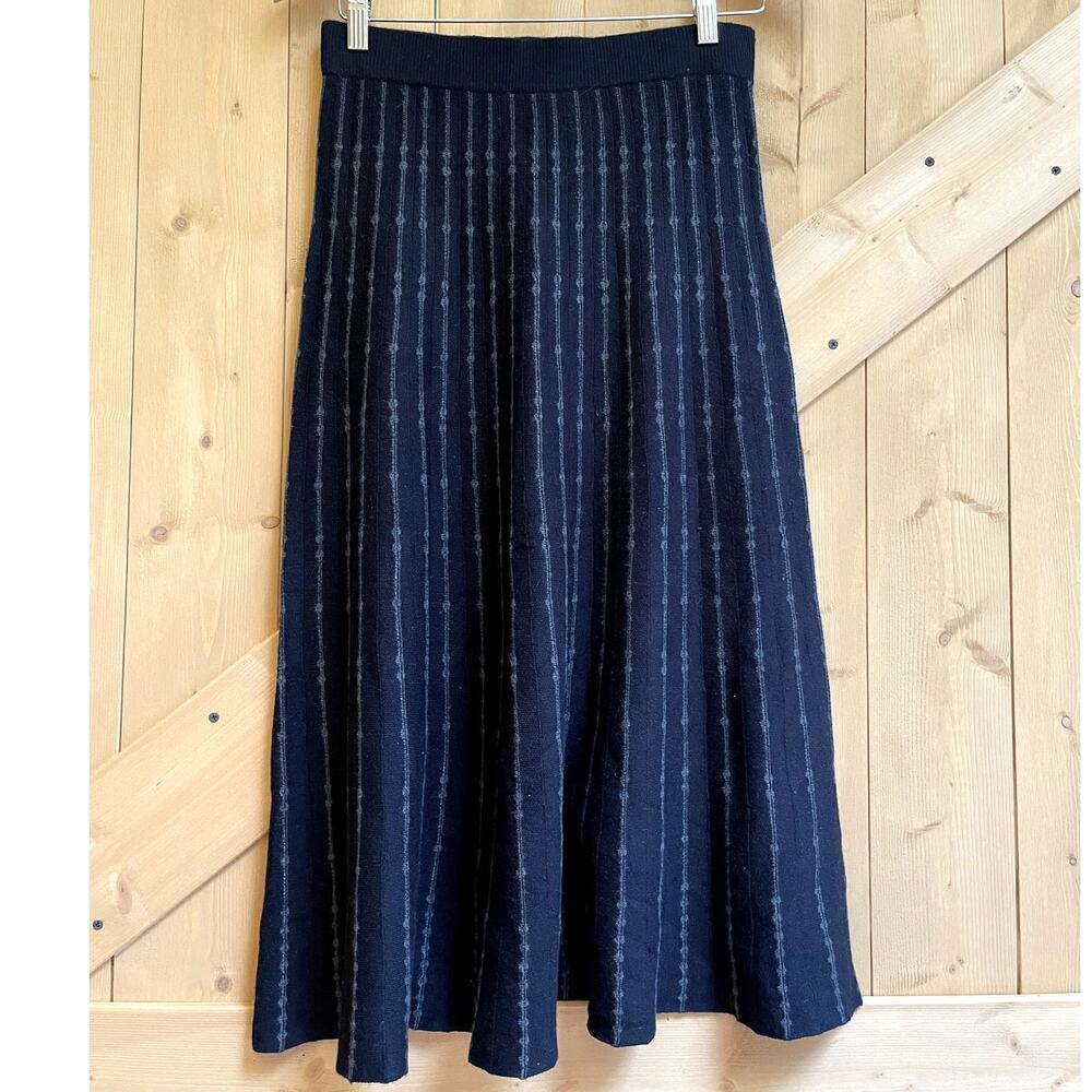 Max Studio Black A-Line Elastic Waist Flare Skirt Size Small
